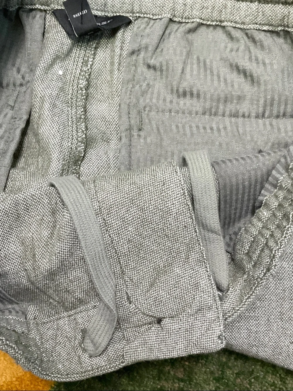 Banana Republic Men's Athletic Pants - Olive